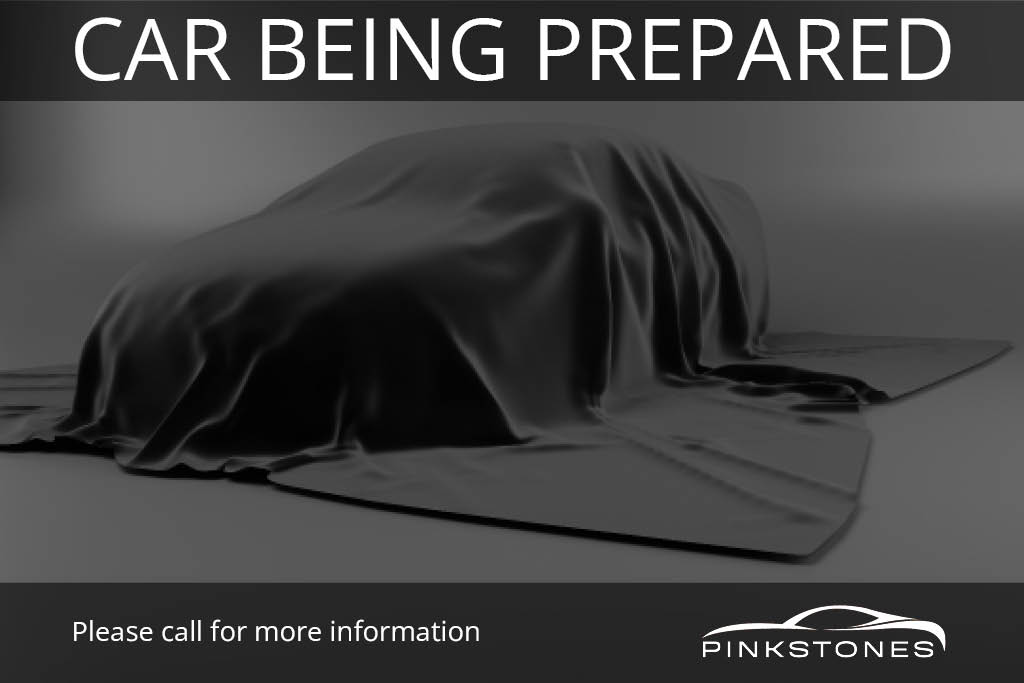 Mg 4 Hatchback 5 Doors Automatic Electric Black Pearl Pinkstones Cars