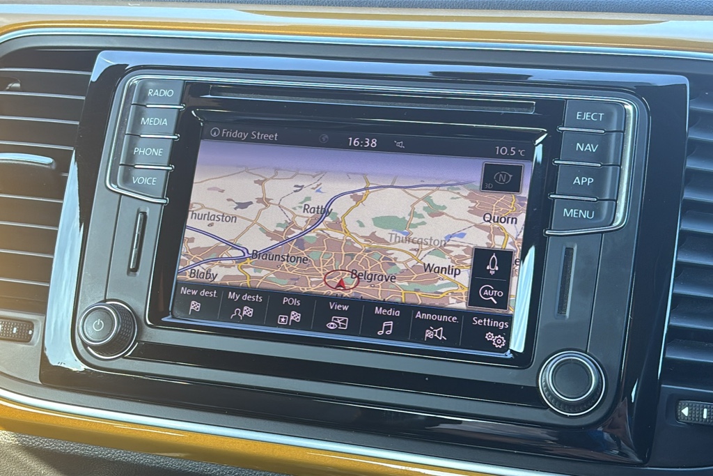 Vehicle image 25