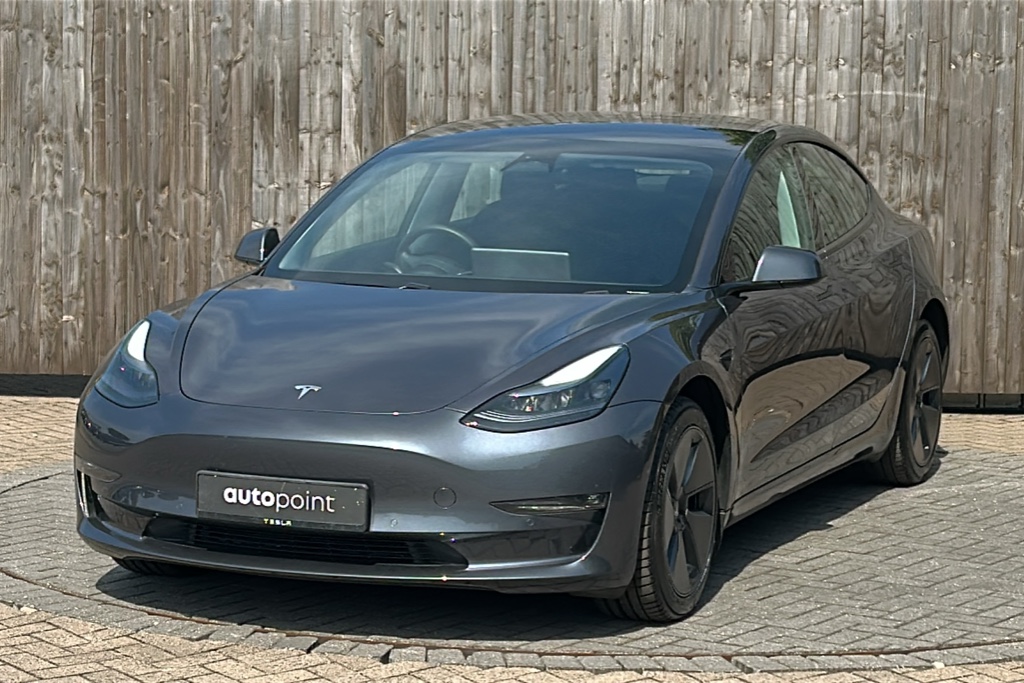 Vehicle image 13