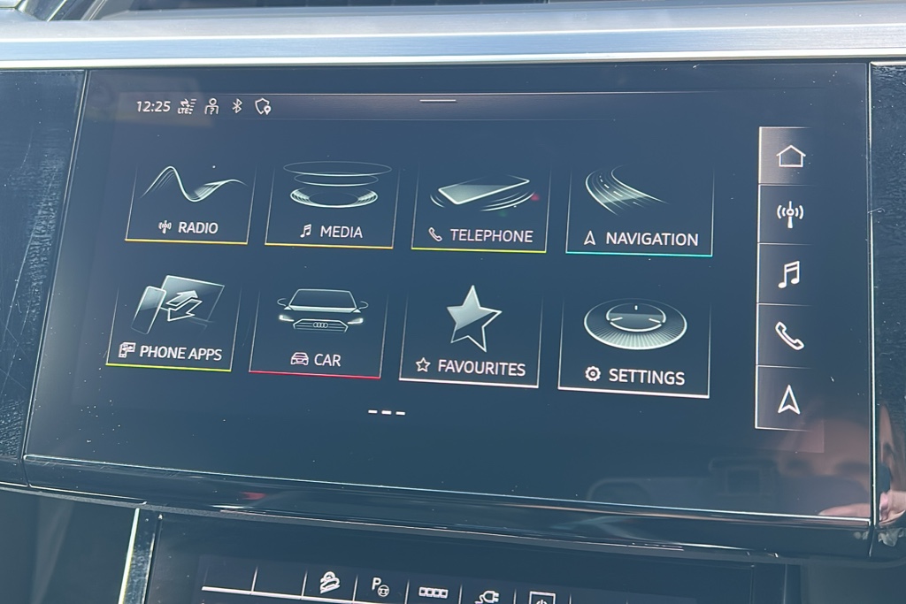 Vehicle image 24