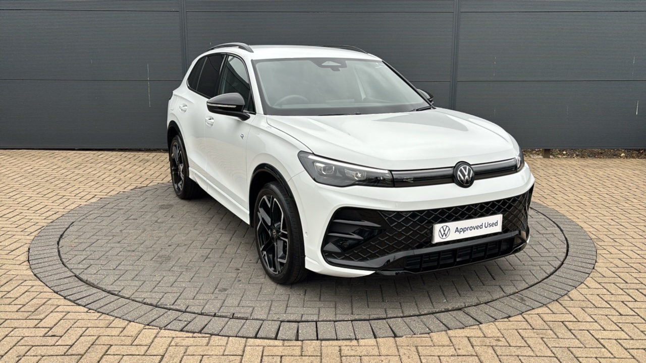 Volkswagen Tiguan 2.0 TDI R-Line 5dr DSG (150 PS)