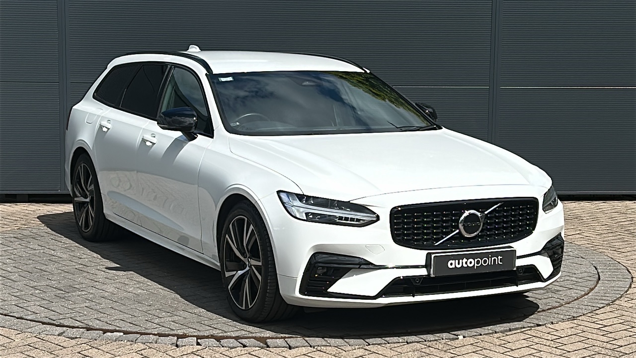 2022 Volvo V90