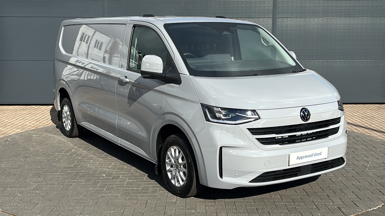 Volkswagen Transporter 2.0 TDI 150 Commerce Pro Van 4MOTION Auto (150 PS)